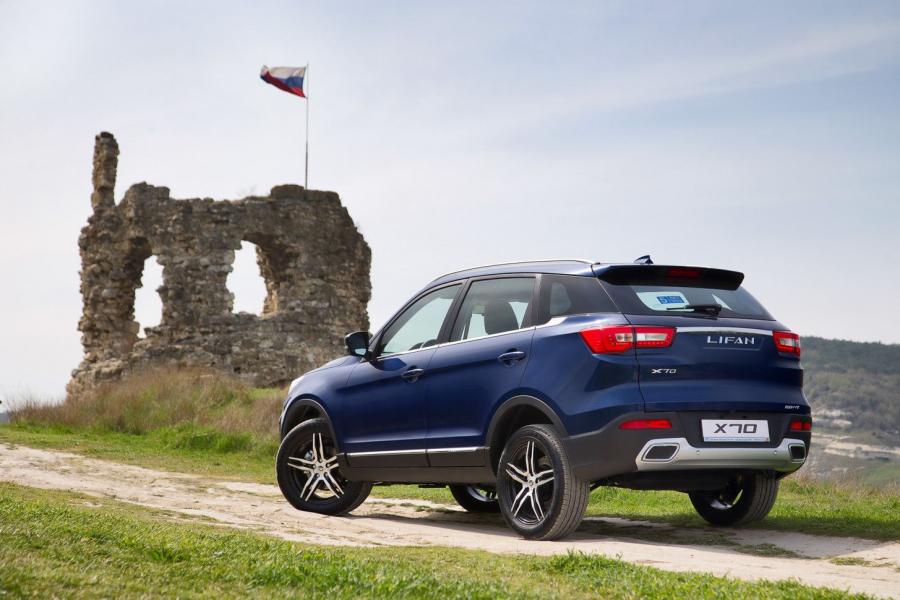  Lifan X70 2018 года  (RU) (фото 13 из 13)